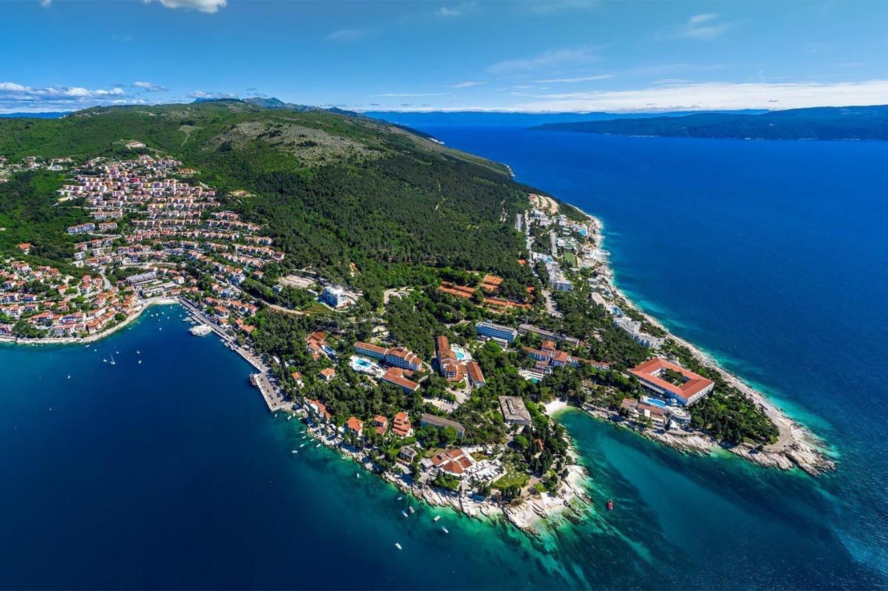 Apartments With A Parking Space Rabac, Labin - 7410 ภายนอก รูปภาพ
