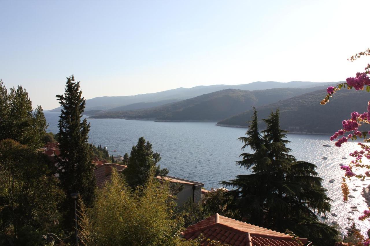 Apartments With A Parking Space Rabac, Labin - 7410 ภายนอก รูปภาพ