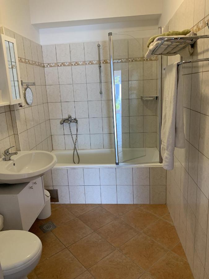 Apartments With A Parking Space Rabac, Labin - 7410 ภายนอก รูปภาพ