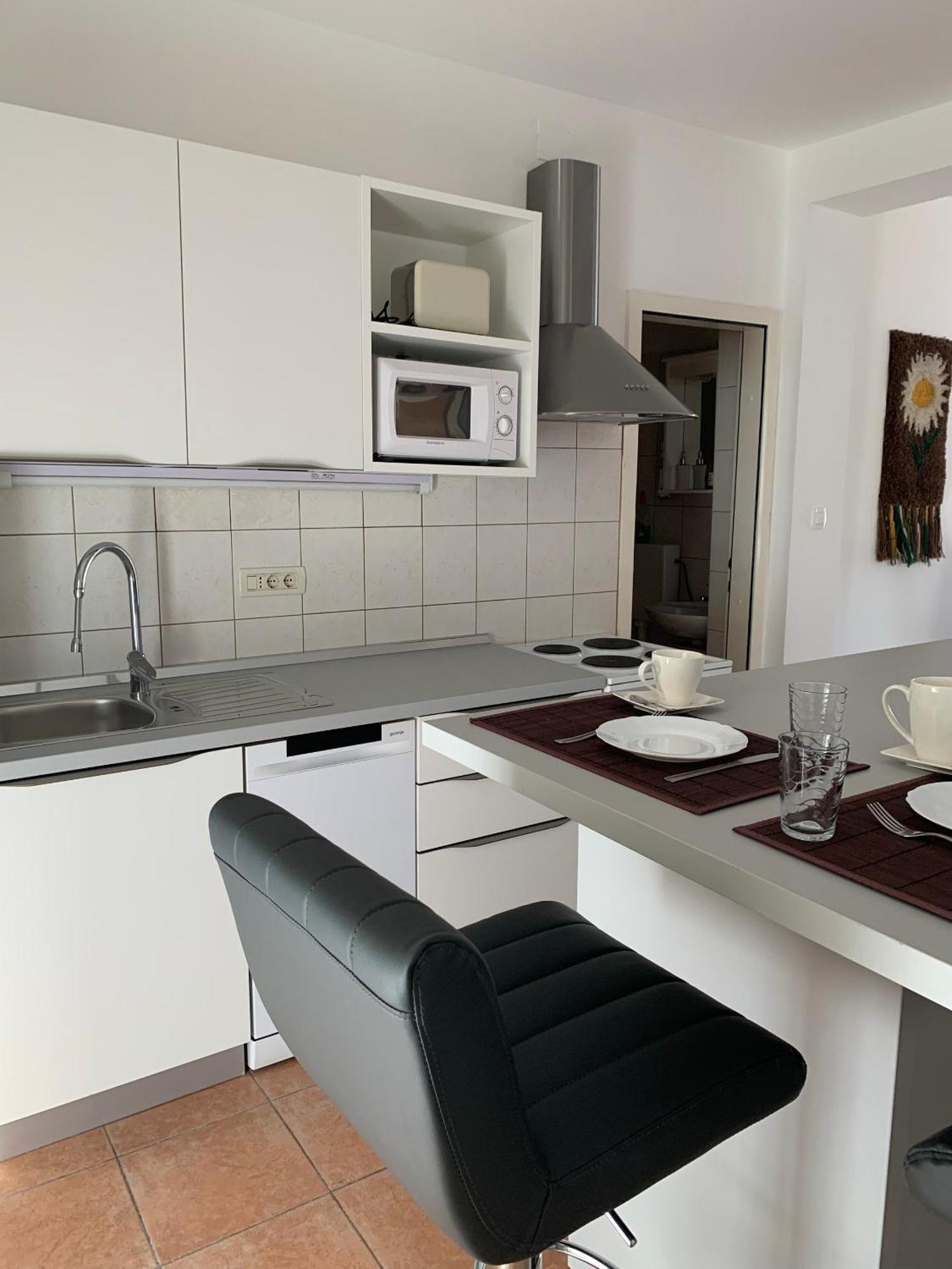 Apartments With A Parking Space Rabac, Labin - 7410 ห้อง รูปภาพ